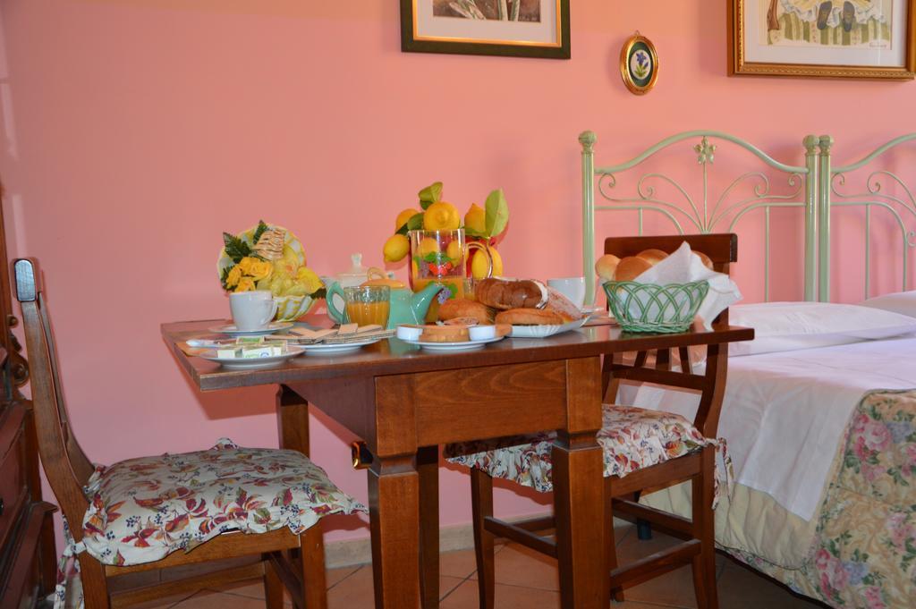 Bed and breakfast Walls
